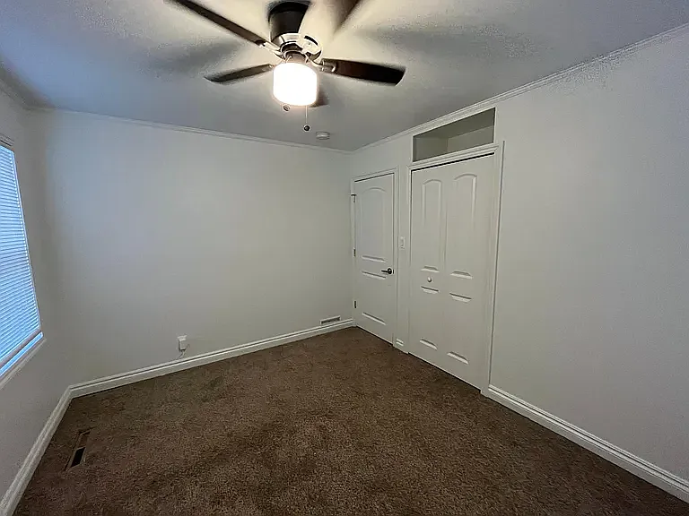 22850 Rosewood Ave — Photo 9