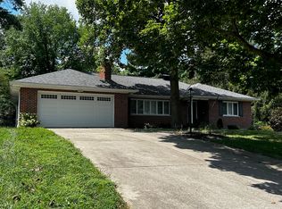 221 Cherrywood Dr, Fort Mitchell, KY 41011
