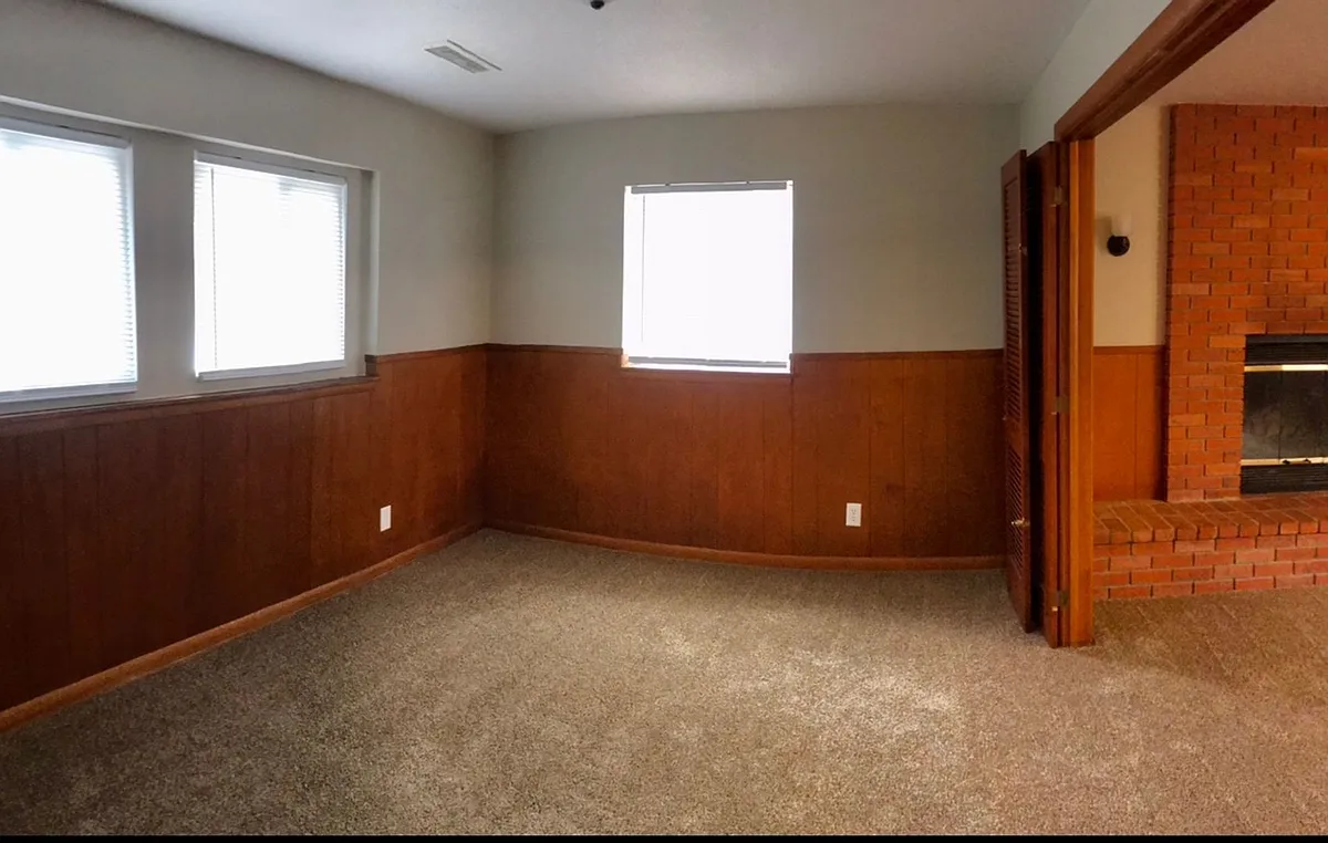 Building Photo - 8120 E Morningside Dr