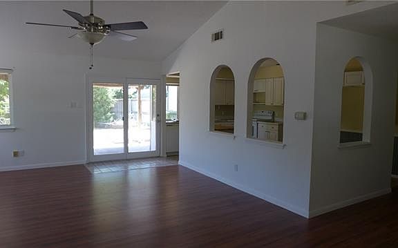 3rd image of 1622 Goodwin Dr