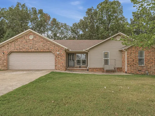 2102 Dana Marie St, Paragould, AR 72450
