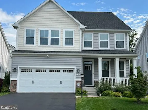 12528 Southington Dr, Woodbridge, VA 22192