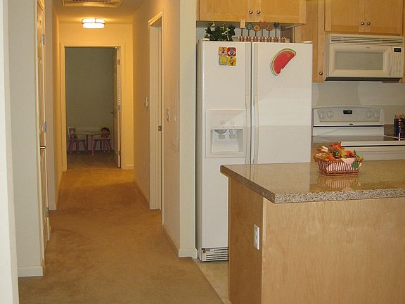 4th image of 800 N 8th St Unit 118
