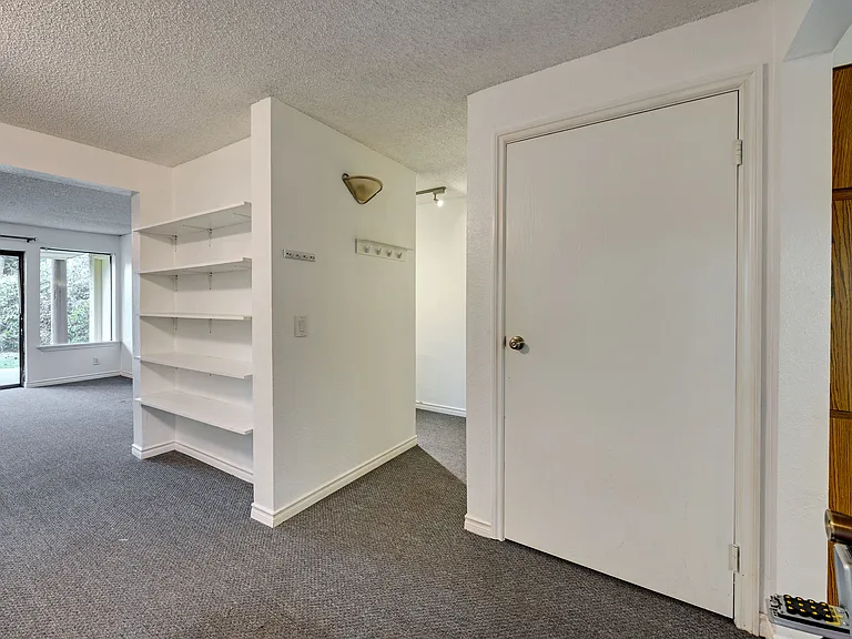 1775 W Sunn Fjord Ln #A6 — Photo 4