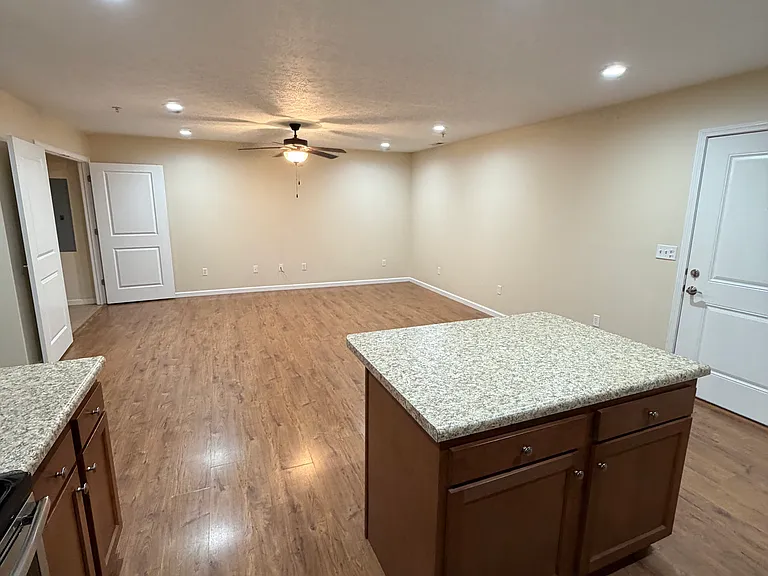 5839 Davis Creek Rd #3 — Photo 6