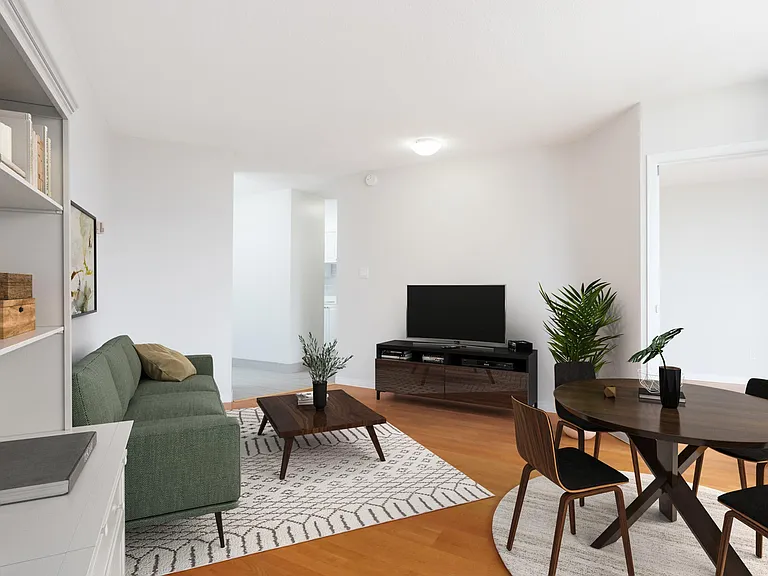 1265 Burnaby St #507 — Photo 10