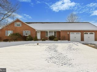 334 E Moyer Rd, Pottstown, PA 19464