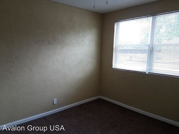 5th image of 1813 W 6th St APT 2