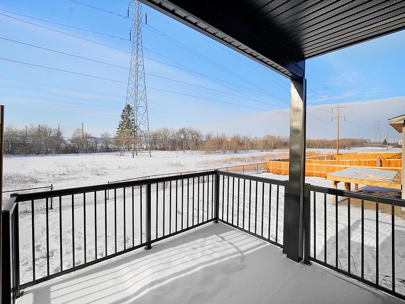 Fort Saskatchewan Townhouse for rent - 3 Bedrooms — photo 48