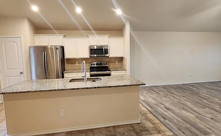 6812 Brush Dr — Photo 6