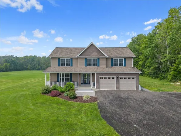 60 Dates Rd, Lansing, NY 14882