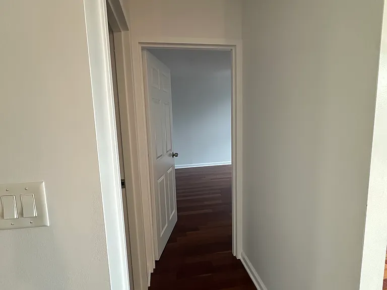 300 Main St #215 — Photo 8