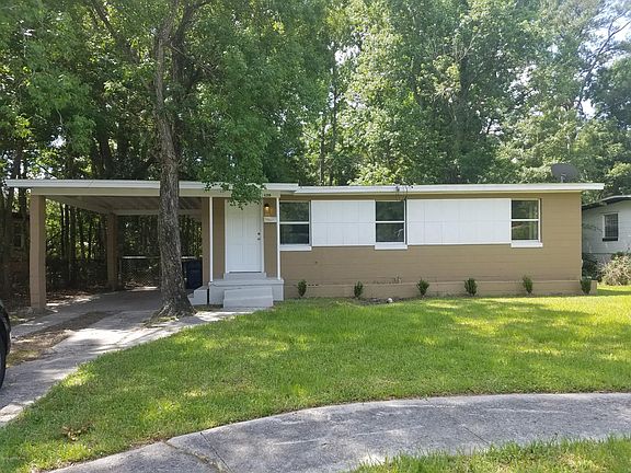 2nd image of 4206 Lockhart Dr