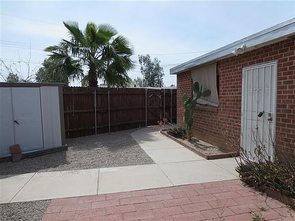 4th image of 3431 E Cody St APT B