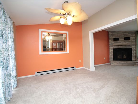 5th image of 851 Nowlan Rd