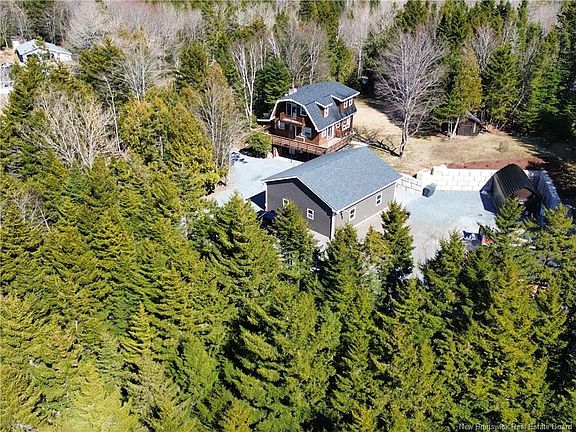 4th image of 70 Colton Brook Rd