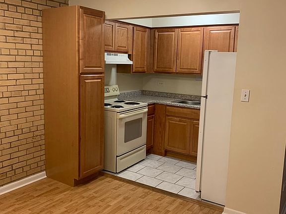 4th image of 7443 Washington St APT 603