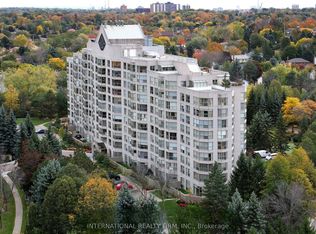 1700 The Collegeway #303, Mississauga, ON L5L4M2