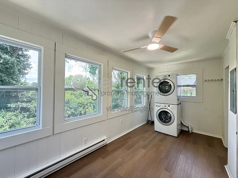 1314 Dallas Rd — Photo 9