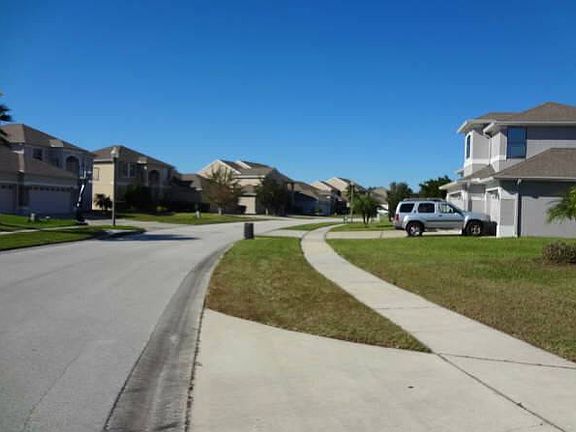 3rd image of 10639 Sunrise Terrace Dr
