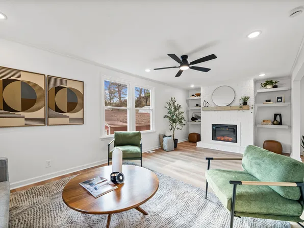 4829 Concord Dr, Hermitage, TN 37076