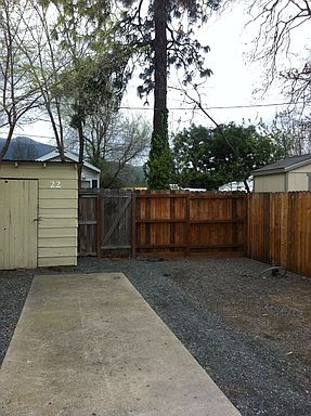 1st image of 1565 Siskiyou Blvd Spc 22