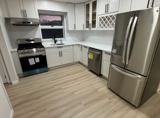(Undisclosed Address), Staten Island, NY 10304