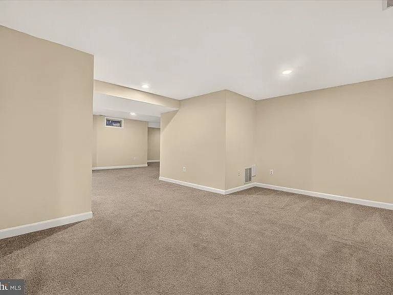 6430 Bellevue Pl — Photo 32