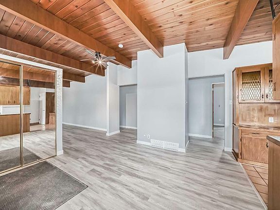 2nd image of 4432 Charleswood Dr NW