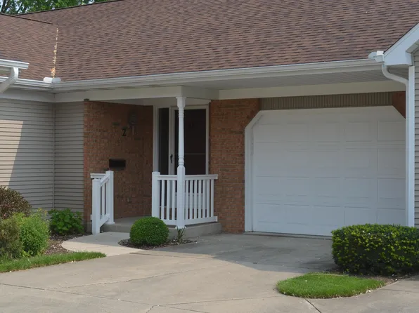 1420 Kentfield Way APT 2, Goshen, IN 46526