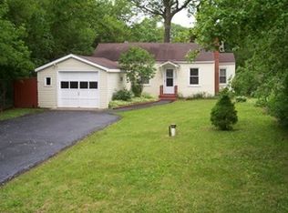 37113 N Loretto Ave, Lake Villa, IL 60046