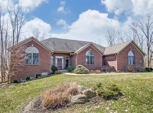 1029 Knollhaven Rd, Xenia, OH 45385