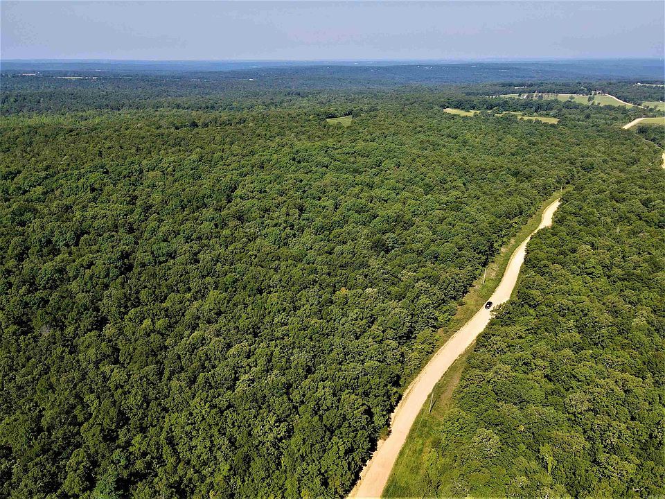 1st image of 960 Overlook Dr