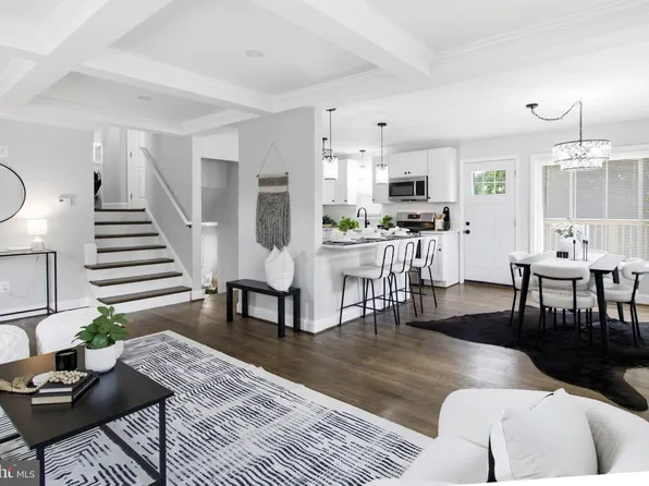 922 Kent Ave, Catonsville, MD 21228