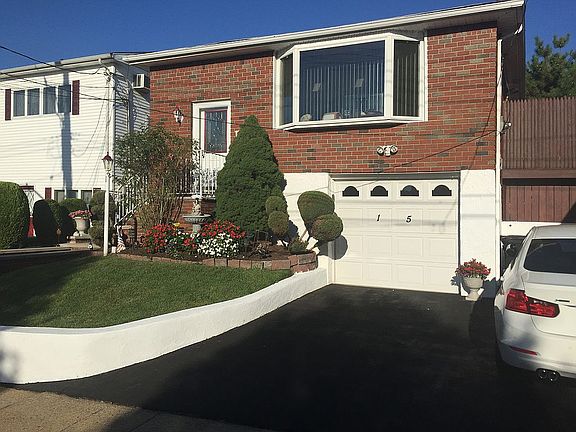 2nd image of 15 Laconia Ave