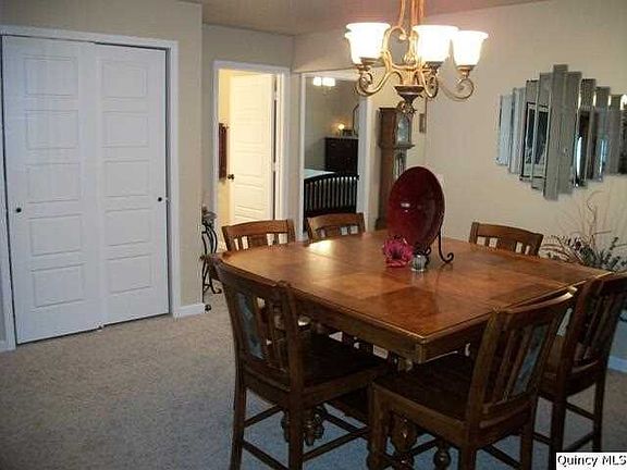 Home for Sale in Quincy, IL $185,900