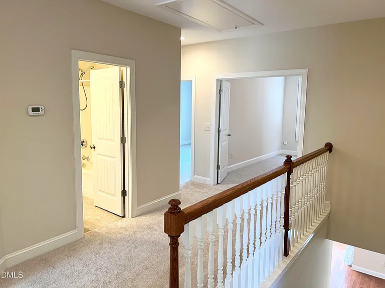 1018 Jewel Creek Dr — Photo 7