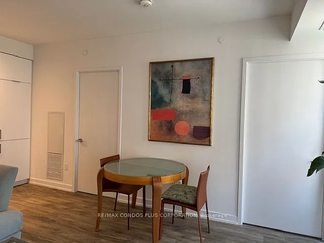 158 Front St E #403 — Photo 15