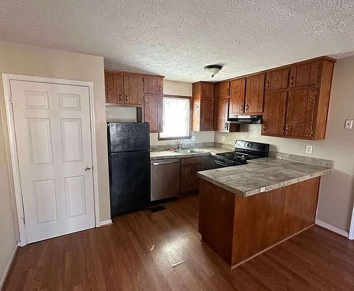 2036 Laboon Cir #C — Photo 7