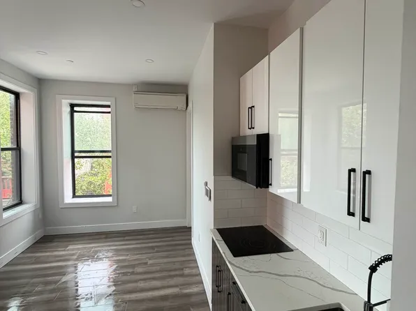 239 Lenox Avenue image 1 of 7