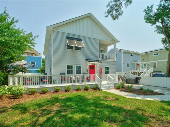 408 Hobart Ave, Virginia Beach, VA 23451