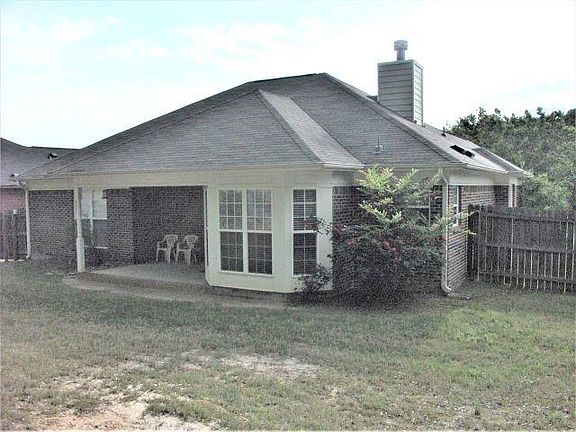 2nd image of 21 Lincolnshire Ln