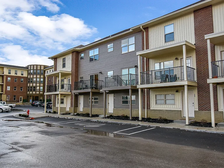 The Arbor Apartments — Photo 62
