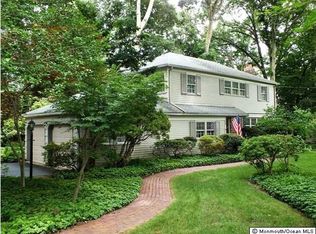 112 Hattie Ct, Middletown, NJ 07748