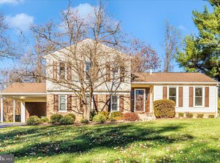 6509 Farmingdale Ct, Rockville, MD 20855