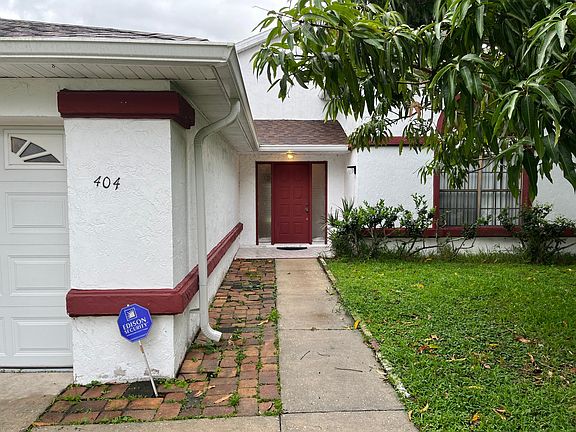 3rd image of 404 Sea Willow Dr