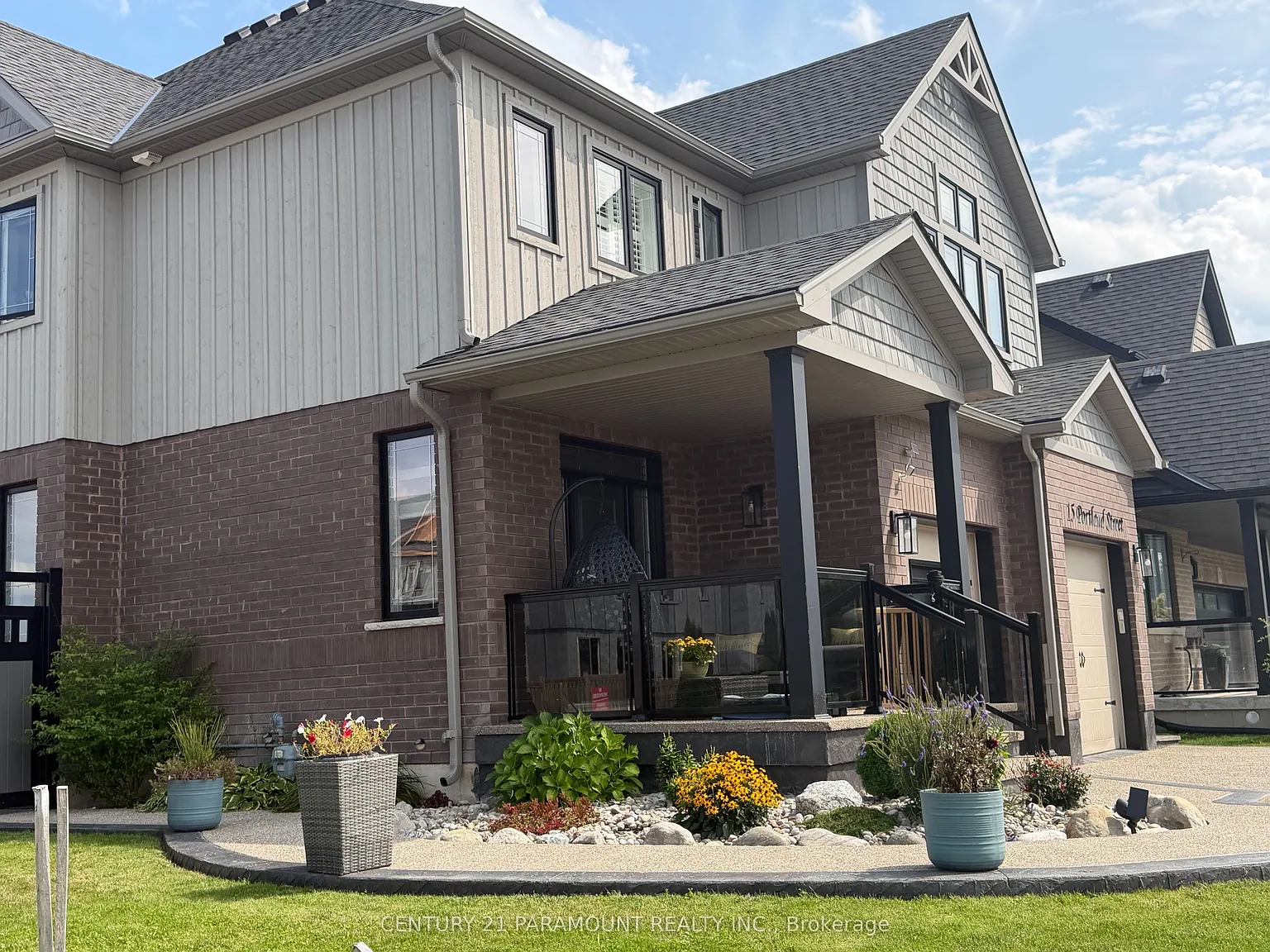 4 bed, $4,200 — Photo 2