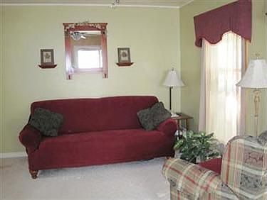3rd image of 2545 25th St