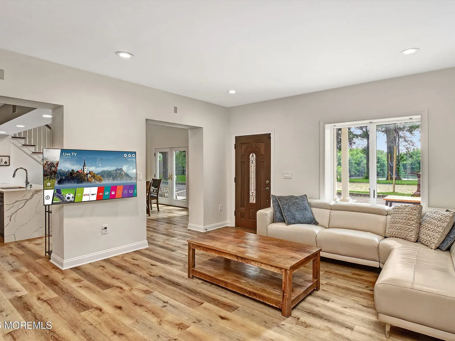 4 bed, 3062 sqft, $20,000 — Photo 4
