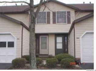 304 Zingales Rd #9B, Bedford, OH 44146